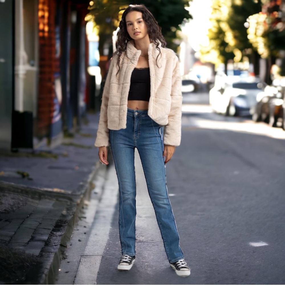 Ci Sono Faux Fur Snap Front Jacket M